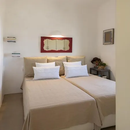 One Bedroom Cycladic House In - Big Apartment *